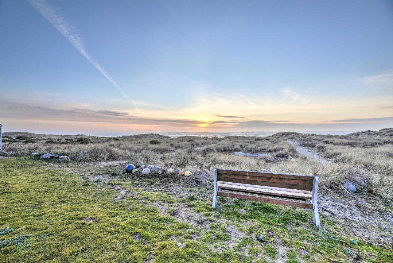Sanderling Sea Cottages, Unit 9 With Ocean Views! ヴァルドポート エクステリア 写真